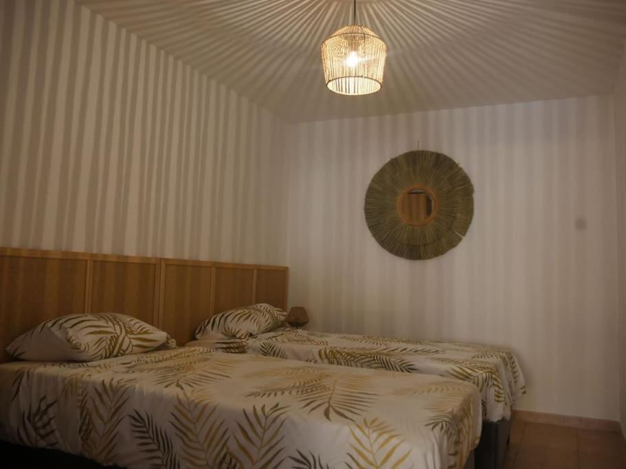 Luciole Des Alpilles Villa Mouries Luaran gambar